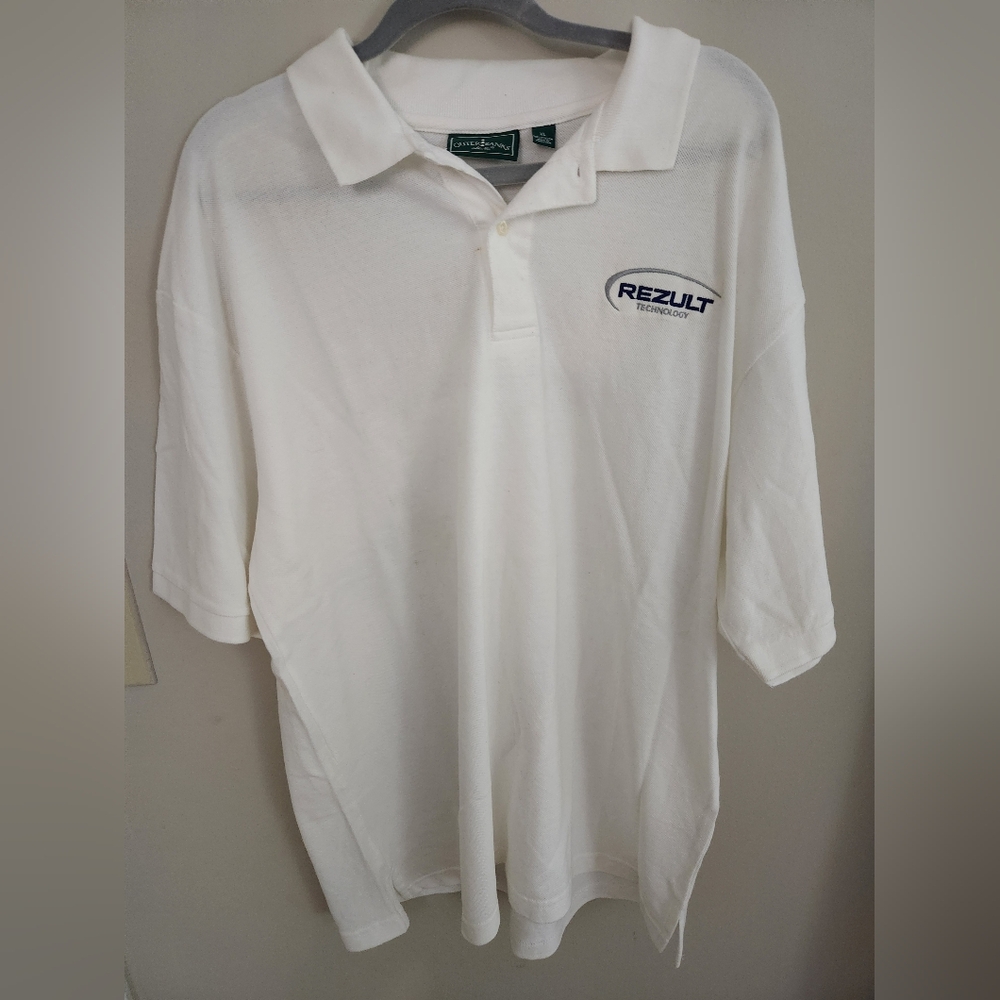 Outer Banks - polo shirt with a logo